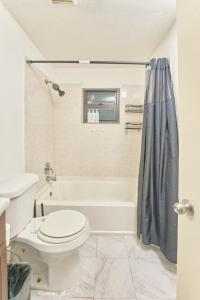 3 bedrooms 1 bathroom Entire Beach Side House