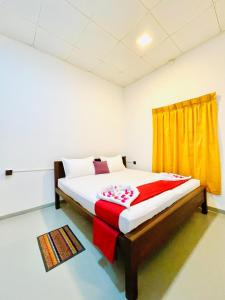 The Wave Rooms & Hostel