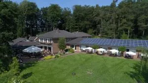 Hotel Café Wahlde Restaurant - Neustadt