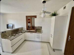 Holiday home in Rosolina 43925