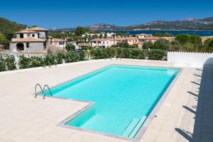 Domusmeralda - Medusa, Jacuzzi, Giardino e Mare!