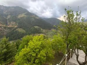 Duplex House Jibhi - Jibhi