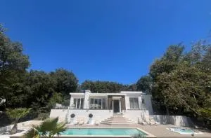 Beautiful 4 bedroom villa with pool, jacuzzi - Biot
