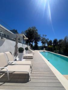 Villas Beautiful 4 bedroom villa with pool, jacuzzi : photos des chambres