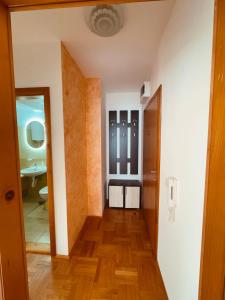 Apartment Silence B