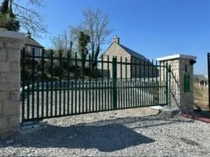 Nelly Daly's Barn - Sleeps 6 - Brand New - Parking - Forkill