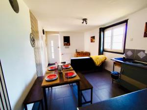 Appartements Meuble cosy independant et tout confort, proche Cholet : photos des chambres