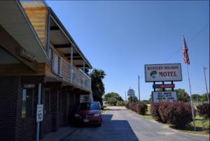 Love Hotels Western Holiday by OYO at Harlan Lake NE