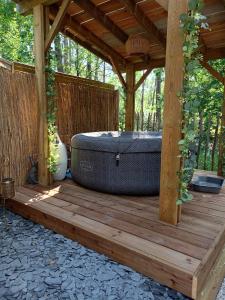 Chalet avec SPA en pleine nature 30 min des plages lac, océan et bassin dArcachon