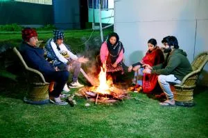 The Escapee Resort - Lakhwār