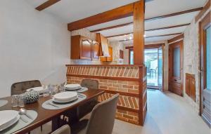 2 Bedroom Pet Friendly Home In Treignes