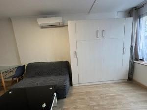 Appartements Studio charmant a Frejus avec piscine commune - 30 m² : photos des chambres
