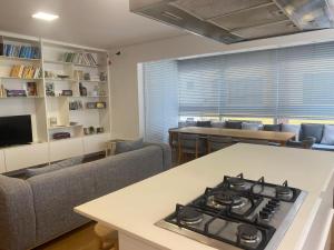 Apartamento Totalmente Reformado Quadra Mar