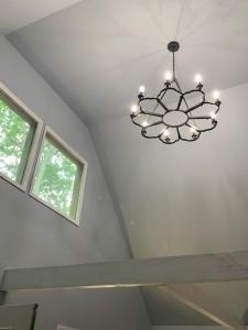 Fully updated home with hot tub in amenity filled community