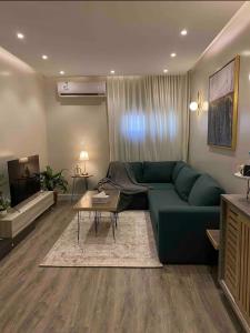 غرفتين وصالة في موقع مميز a2