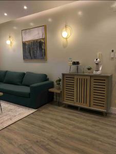 غرفتين وصالة في موقع مميز a2