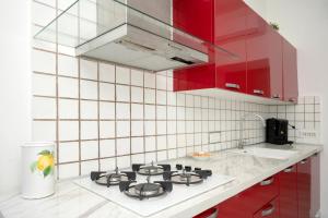 The Phoenix - Modern Breathtaking Sea View Apartment with 2 Terraces, 2 Balconies, small private garden and private parking