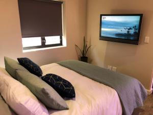 Modern, Comfy Guest Suite with Beautiful Views in Welgemoed