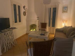 Cycladic Elegant Apartment