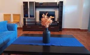 SteliosDimitra Seafront Guest House in Kantia