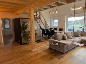 Wellnessoase! Sauna und Whirlpool mit Aussicht - Onstmettingen