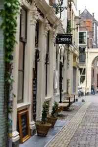 Hotel 't Fnidsen - 阿尔克马尔