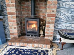 2 bedroom chalet bungalow on Humberston Fitties.