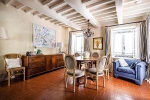 GOLDEN LUXE - Rifugio con vista mare e piscina in Toscana