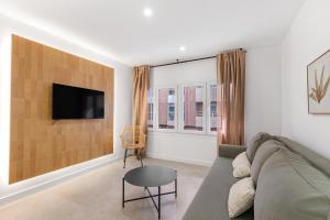 CHARLOT Center Apartment IV