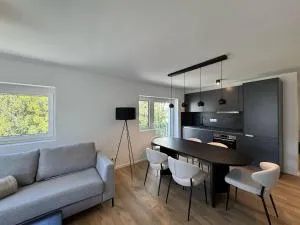 Exklusives Wohnen in Bestlage - II - Schechingen