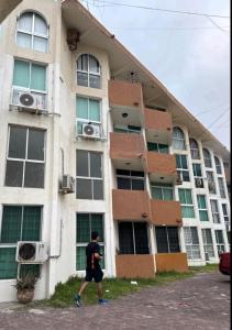 Lindo Depto estilo vintage a una cuadra del bulevar 3er piso