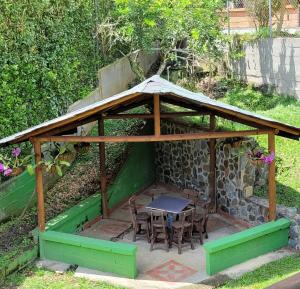 Cabaña en Copacabana Antioquia, cerca a Medellín