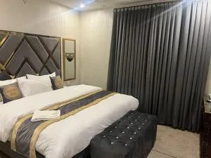 AA Hotels and Appartments - Farīdkot