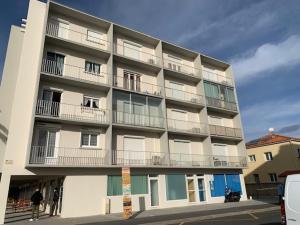 Face mer, grand studio de 32m2, clim, wifi, parking, proche commerces