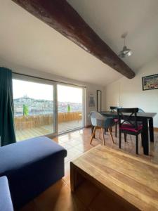 Appartement vue imprenable Vieux-Port et Notre Dame