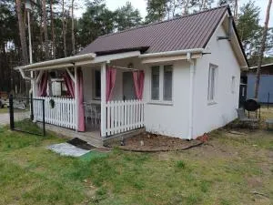 Domek nad jeziorem Sławskim Radzyń k Sława 250m od jeziora - Jodlow