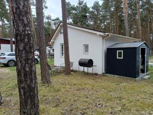 Domek nad jeziorem Sławskim Radzyń k Sława 250m od jeziora