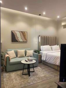 استوديو مودرن بدخول ذاتي a7