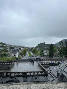 Appartements Maison triplex centre de Lourdes : photos des chambres