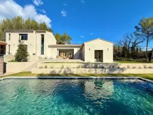 Maison Cézanne - Saint-Marc-Jaumegarde