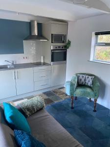 Pond Cottage