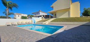 Villa Lusitana - Olhos de Água