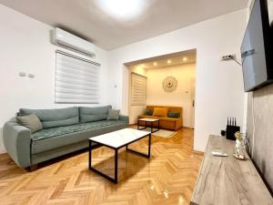 Three bedroom apartment Budva