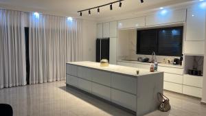 וילה על צלע ההר