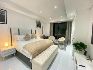 Luxury & Premium Suites Sandton City TWO