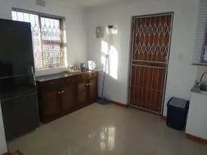 Mbali B&B - Khayelitsha