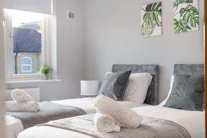 Luxury Tottenham Stadium Retreat - 2 minute walk to stadium