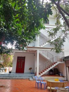 Nhà nghỉ Huyền Linh