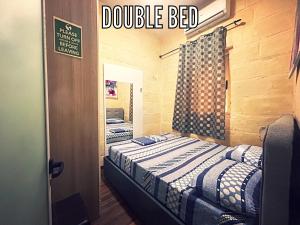 A house full of authentic charm in the heart of the 3 cities, very close to the capital city, Valletta