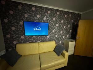 Harrachov Resident Apartments "Terrace & Chill" - high speed WiFi, možnost snídaně, Smart TV, Netflix, Disney plus